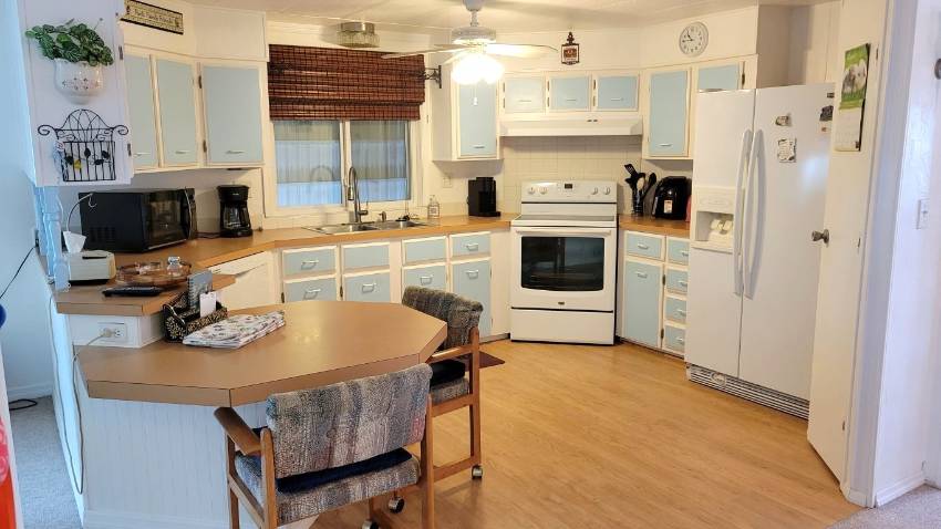 12 Navel Circle a Winter Haven, FL Mobile or Manufactured Home for Sale